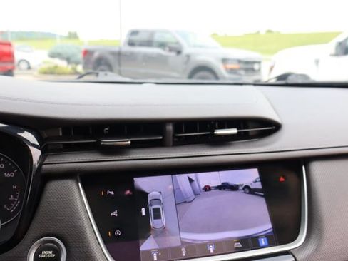 Used 2021 Cadillac XT5 Premium Luxury AWD/4WD image 26