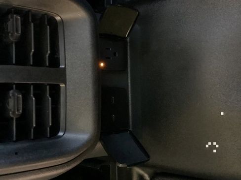 New 2025 Ford Bronco Badlands image 43