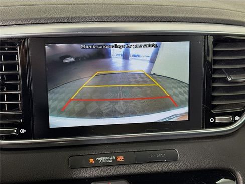 Used 2022 Kia Sportage EX w/ EX Technology Package FWD image 17