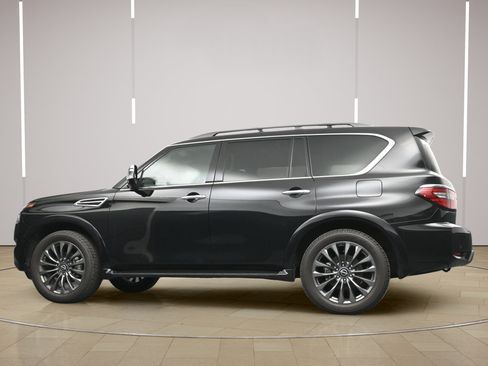 Certified 2024 Nissan Armada Platinum w/ Captain's Chairs Package RWD image 33