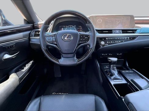 Used 2021 Lexus ES 350 w/ Premium Package FWD image 6