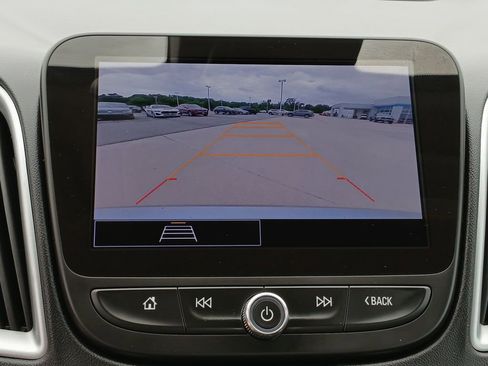 Used 2024 Chevrolet Malibu LT FWD image 15