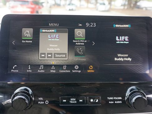 Used 2023 Nissan Armada Platinum w/ Captain's Chairs Package AWD/4WD image 10