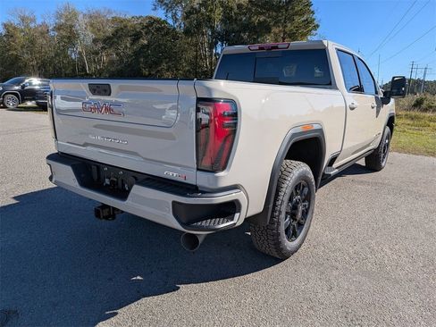 New 2026 GMC Sierra 3500 AT4 w/ AT4 Premium Plus Package image 4