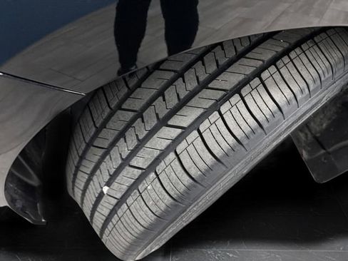 Used 2023 Toyota Camry SE image 30