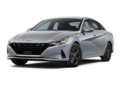 Used 2022 Hyundai Elantra SEL w/ Convenience + Premium Package