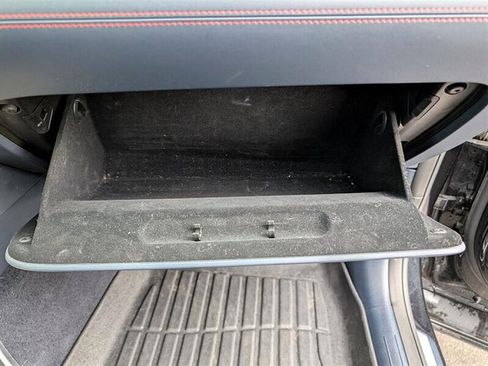 Used 2023 Genesis GV70 2.5T w/ Sport Prestige Package image 31