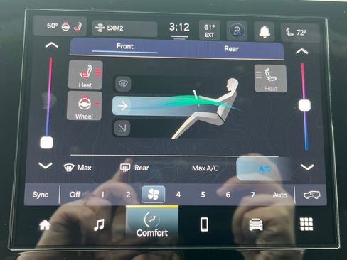 New 2025 Jeep Grand Cherokee L Altitude AWD/4WD image 19