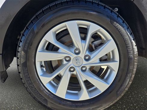 Used 2019 Hyundai Tucson Value image 34