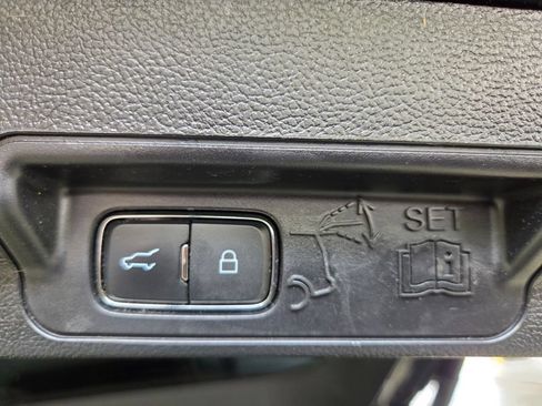 Used 2022 Ford Explorer Timberline AWD/4WD image 11