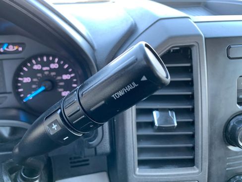 Used 2017 Ford F250 XL w/ Power Equipment Group image 18