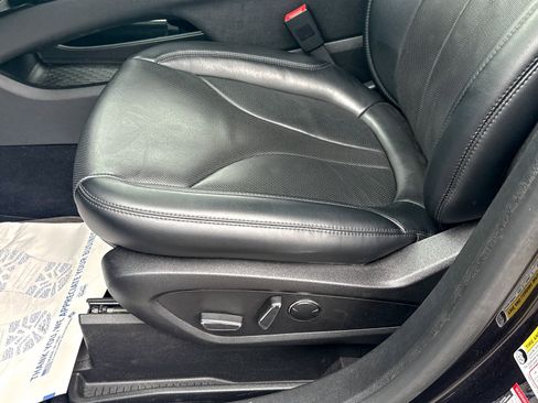 Used 2023 Lincoln Nautilus Reserve w/ Equipment Group 201A image 19