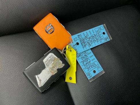 Certified 2024 Volvo XC90 B5 Core w/ Protection Package Premier image 44