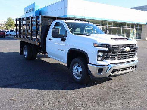 New 2025 Chevrolet Silverado 3500 W/T w/ WT Convenience Package image 2
