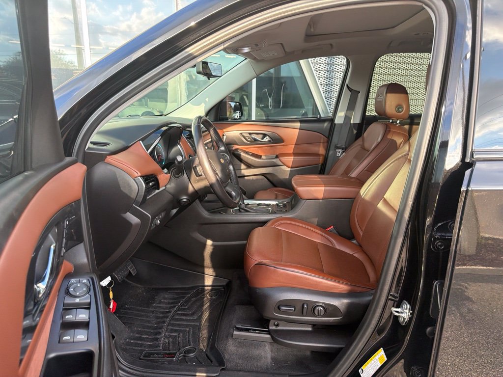 Used 2018 Chevrolet Traverse High Country AWD/4WD image 8