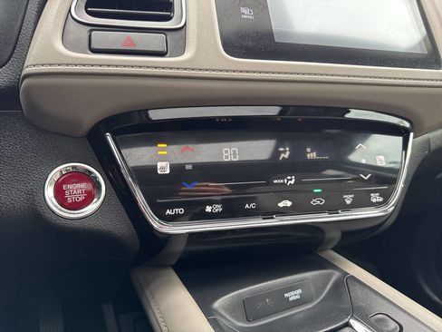 Used 2016 Honda HR-V EX image 33