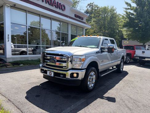 Used 2016 Ford F350 Lariat w/ Lariat Ultimate Package AWD/4WD image 2