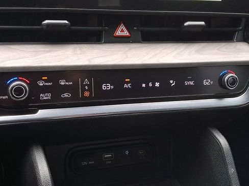 Used 2024 Kia Sportage X-Line AWD/4WD image 23
