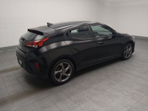 Used 2019 Hyundai Veloster 2.0 FWD image 10