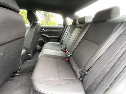 Used 2025 Honda Civic Sport image 25