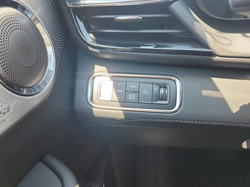 New 2025 Buick Enclave Avenir w/ Super Cruise Package image 19