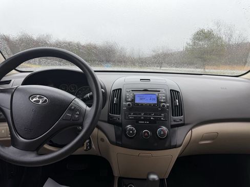 Used 2012 Hyundai Elantra GLS image 14