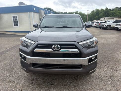 Used 2021 Toyota 4Runner Limited AWD/4WD image 2