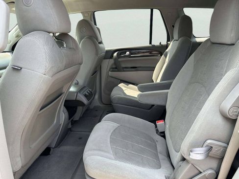 Used 2017 Buick Enclave Convenience FWD image 11