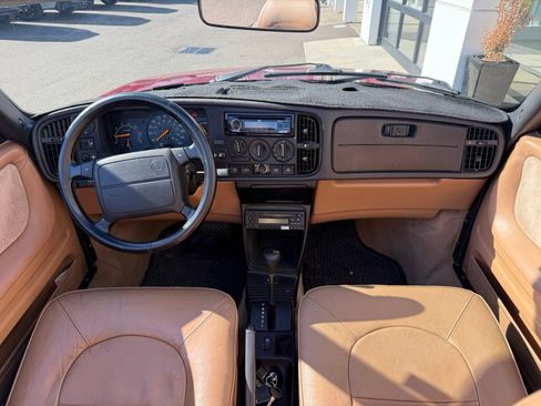 Used 1993 Saab 900 S FWD image 5