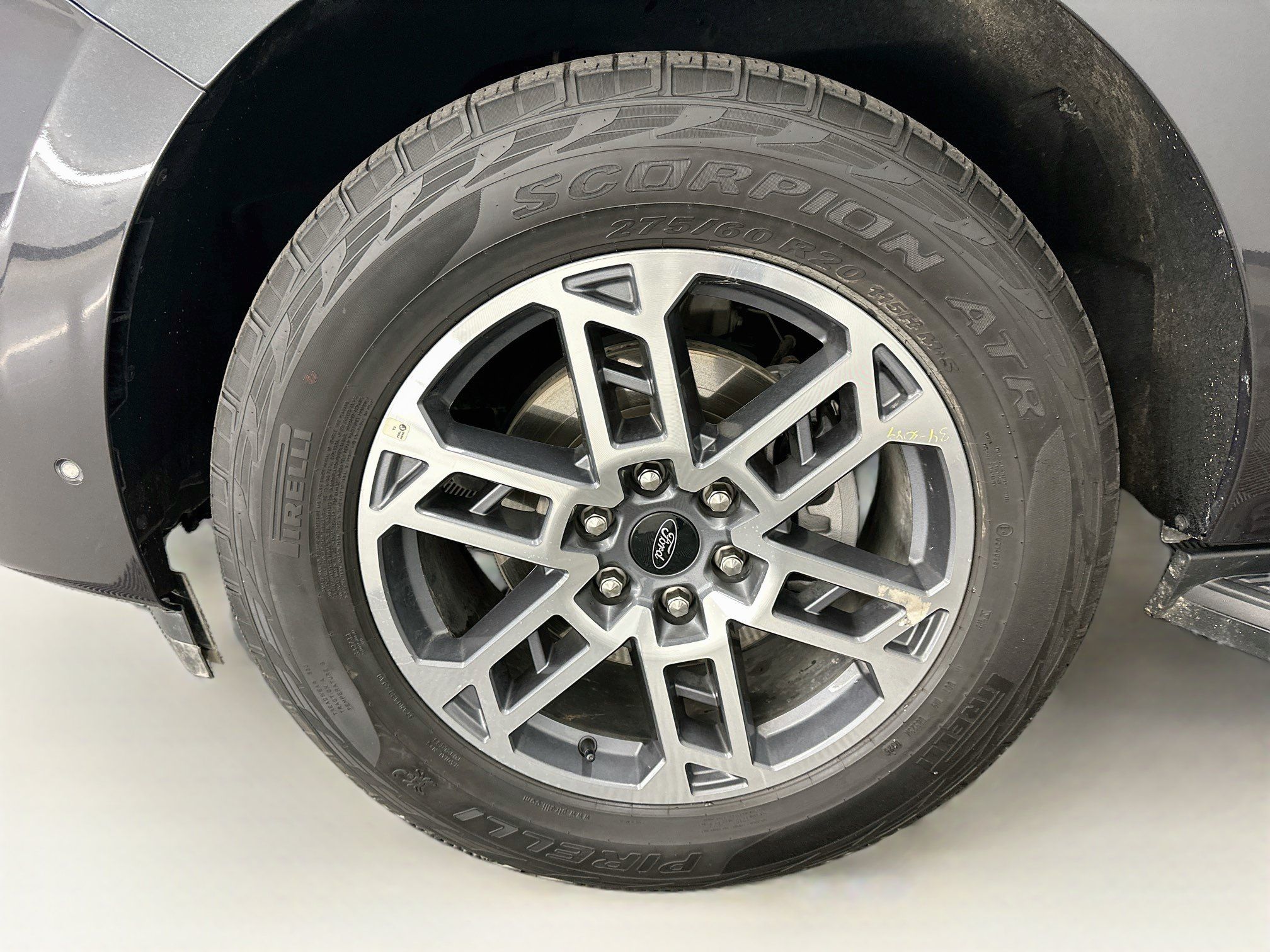 Used 2025 Ford Expedition Active AWD/4WD image 38