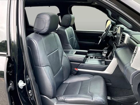 Used 2023 Toyota Tundra Platinum AWD/4WD image 8