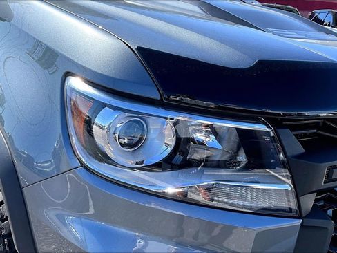 Used 2022 Chevrolet Colorado ZR2 w/ ZR2 Dusk Special Edition image 40
