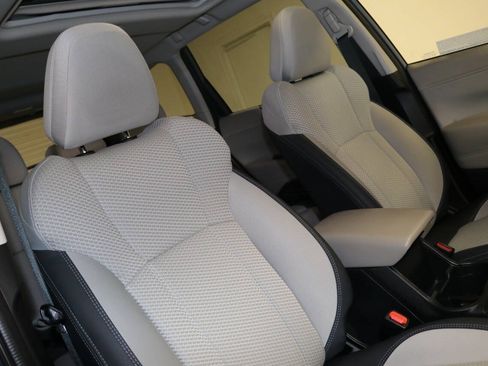 Used 2022 Subaru Forester Premium AWD/4WD image 80