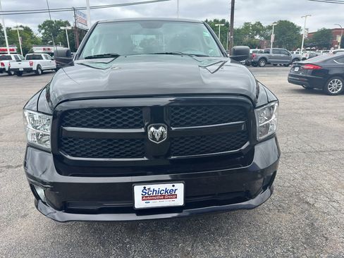 Used 2014 RAM 1500 Express RWD image 4