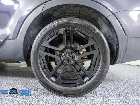Used 2025 Kia Telluride EX X-Line AWD/4WD image 48