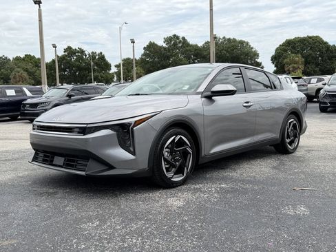 Certified 2025 Kia K4 EX FWD image 8