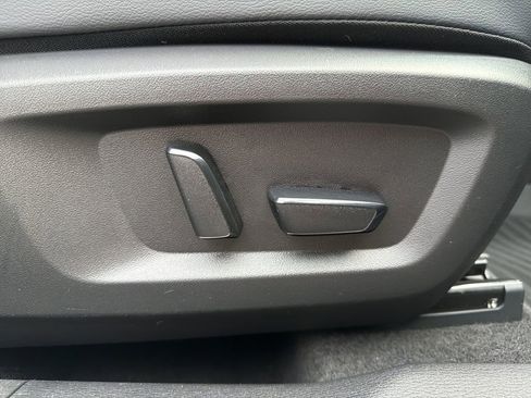 Used 2024 Mitsubishi Outlander SEL image 23