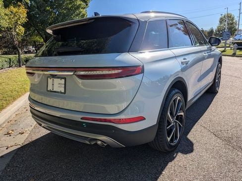 New 2026 Lincoln Corsair Reserve image 11