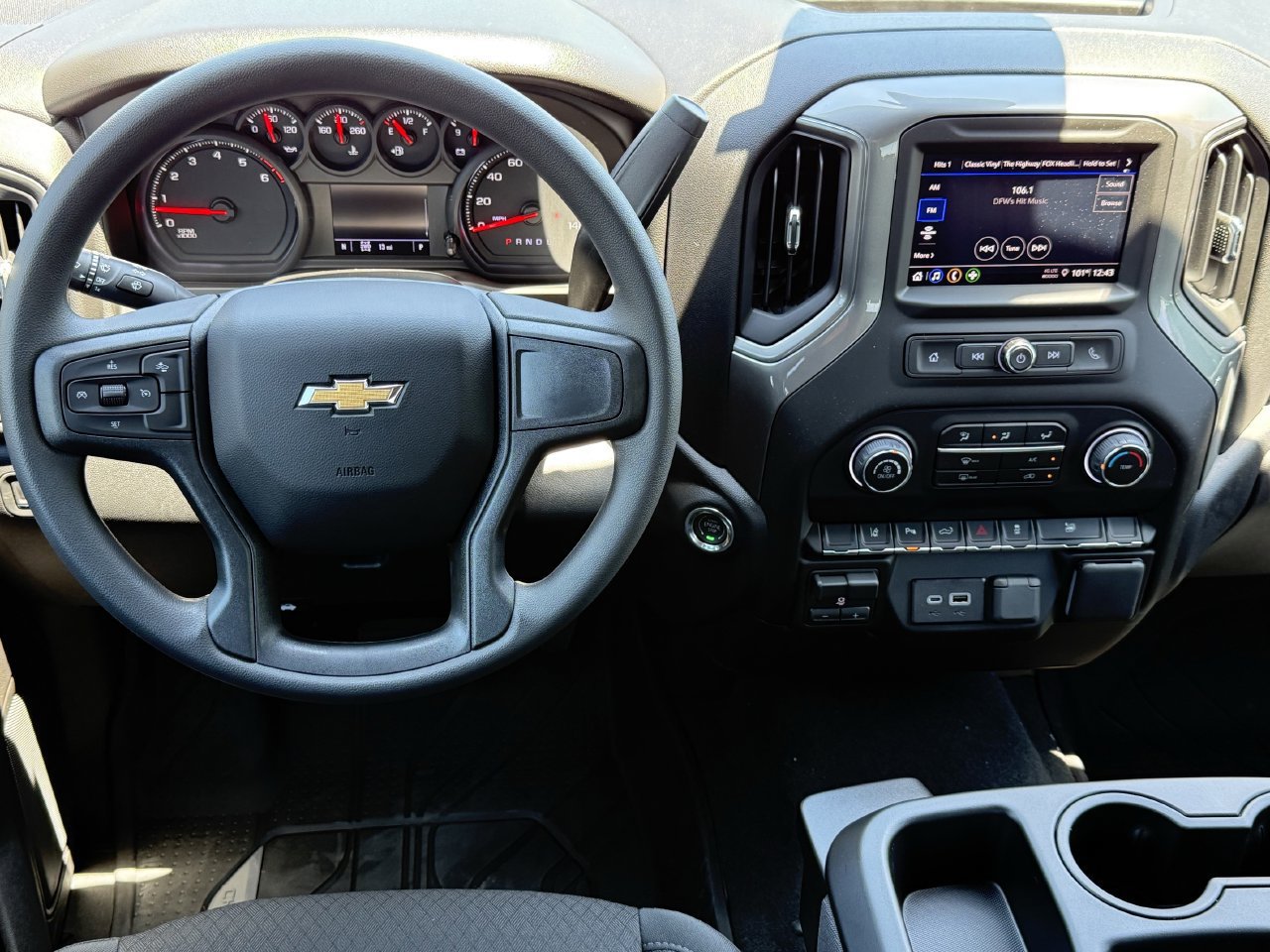 New 2026 Chevrolet Silverado 2500 Custom w/ Custom Value Package AWD/4WD image 11