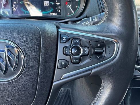 Used 2015 Buick Regal GS image 16