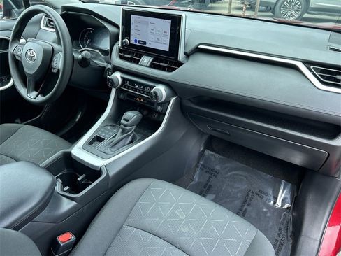 Used 2023 Toyota RAV4 XLE image 32