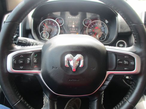 Used 2020 RAM 1500 Big Horn AWD/4WD image 22