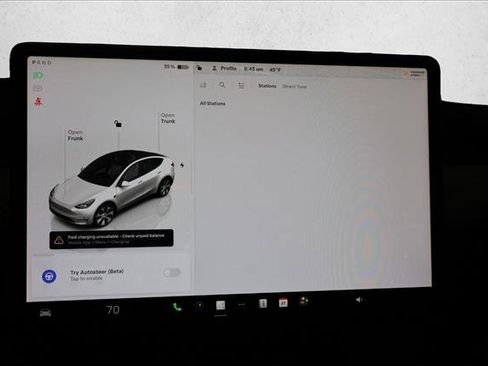 Used 2023 Tesla Model Y Long Range image 17