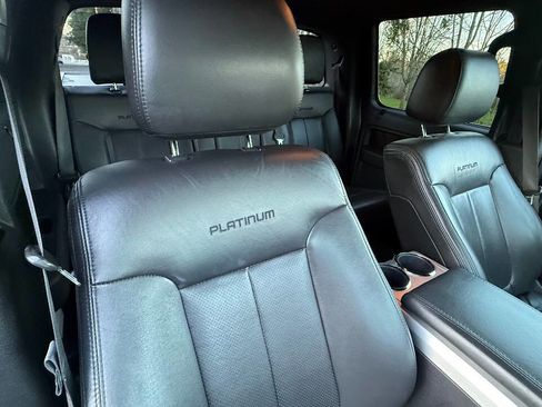 Used 2013 Ford F150 Platinum AWD/4WD image 12