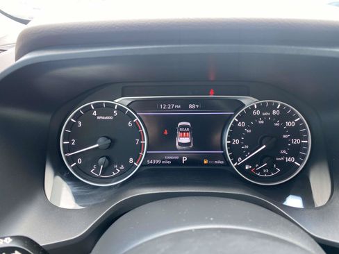 Used 2023 Nissan Rogue SV FWD image 22