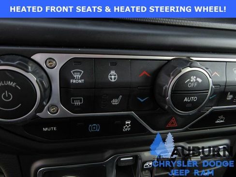 Used 2023 Jeep Wrangler Unlimited Sahara w/ Cold Weather Group image 19