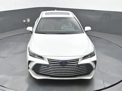 Used 2019 Toyota Avalon Limited w/ Advanced Safety Package FWD image 14