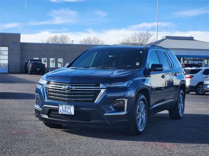 Used 2023 Chevrolet Traverse LT