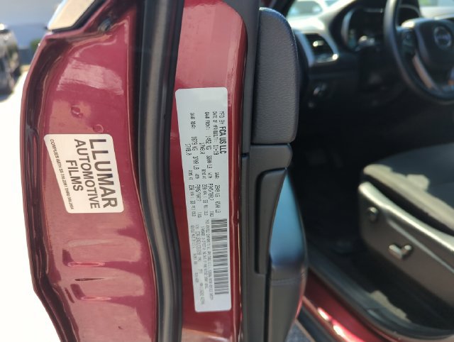 Used 2020 Jeep Grand Cherokee Laredo RWD image 35