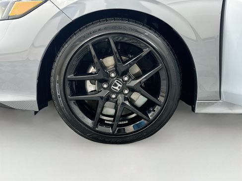 Used 2025 Honda Civic Sport image 33